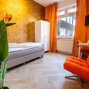 https://hello-bb-utrecht.utrechthotels.net