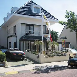 https://hotel-pension-villa-tanahlot.zandvoort-hotels.com